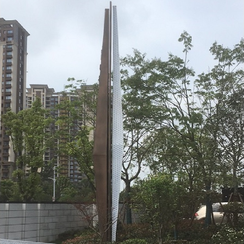 園林景觀鏡面不銹鋼雕塑廠商專制不銹鋼精神堡壘雕塑