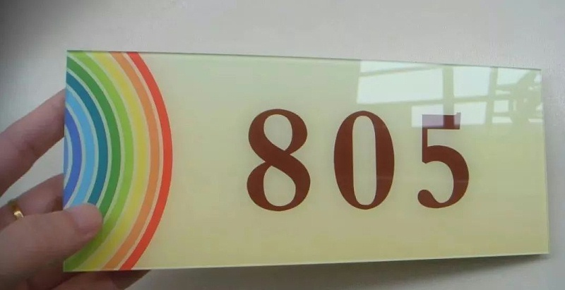 做標識，我們是認真的：一分鐘教你塑造“養眼”高分子有機玻璃標牌