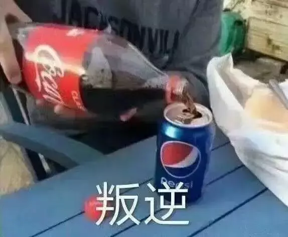 中國路邊的做燈箱廣告牌，我能笑一年28