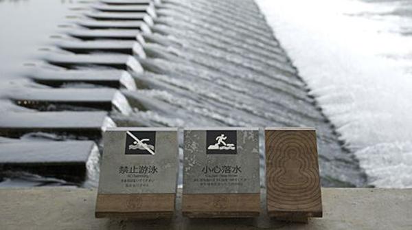 “旅游化”的標(biāo)識(shí)系統(tǒng)，讓標(biāo)志牌作為景區(qū)里的特別景致7